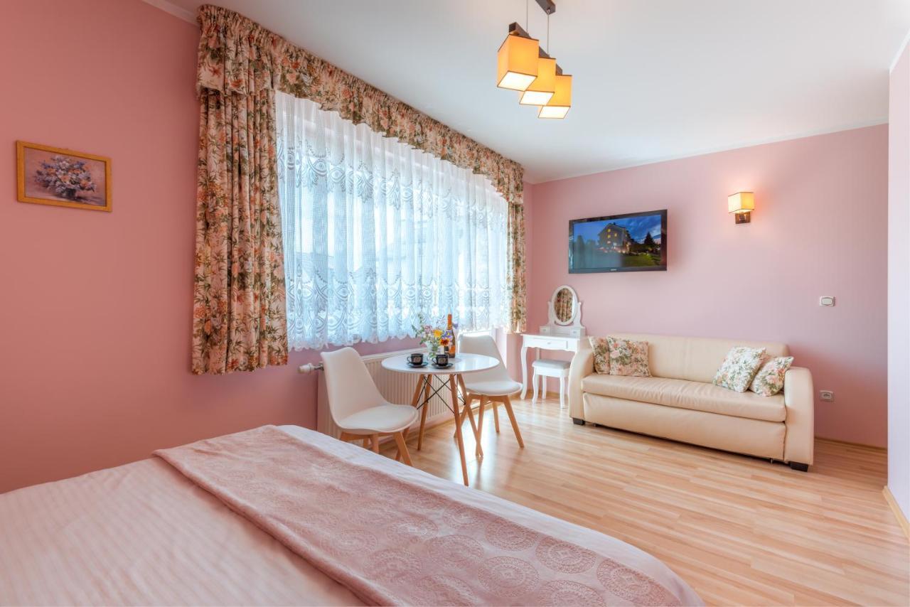 Ambrozja Dom Goscinny Kołobrzeg Extérieur photo